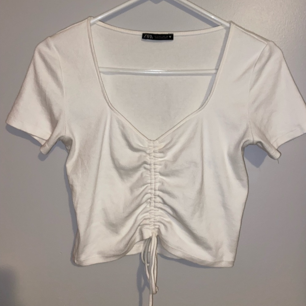 COPY - Zara Cropped Top